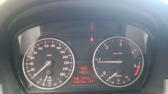 BMW E91 318d. Som 2. majiteľ, auto mám 8 rokov. - 10