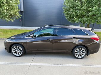 Hyundai i40 1.7 CRDi DCT Premium - Automat, Diesel 104 kW - 10