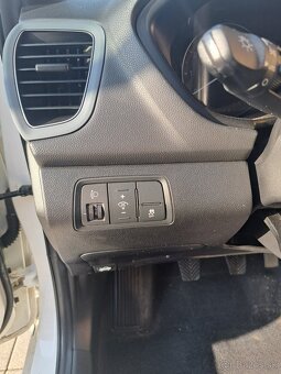 Hyundai i20 - 10
