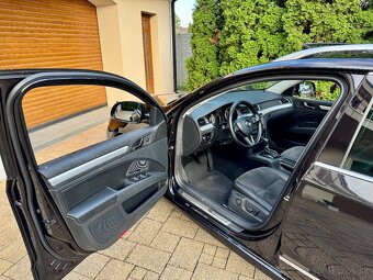 Škoda Superb COMBI 2.0TDi 125kw DSG 4x4+Panorama+Webasto+Top - 10