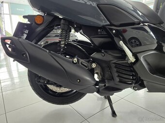 Yamaha N-Max 125 Slovak - 10