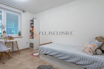REZERVOVANÉ l NA PREDAJ 4 IZBOVÝ RD S LETNOU KUCHYŇOU, HORNÝ - 10