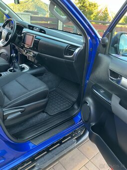 Hilux 2.4 D-4D - 10