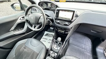 Peugeot 2008 1.2 PureTech Crossway Automat - 10