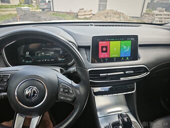 MG EHS (Plugin Hybrid) kupene v BA zaruke, najvyssia vybava - 10