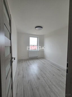 REZERVOVANÉ - NA PREDAJ skolaudovaná novostavba RD, Drienov - 10