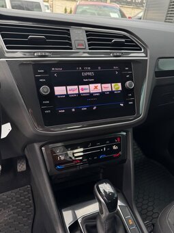 Volkswagen Tiguan 2.0TDi DSG 4Motion Highline VIRTUAL - 10