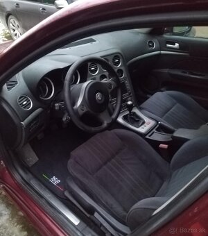 Alfa Romeo 159 2,4jtdm - 10