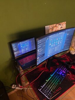 Predám herný notebook a príslušenstvo - 10