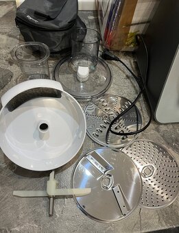 Bosch MUM 56340/06 900W kuchynský robot - 10