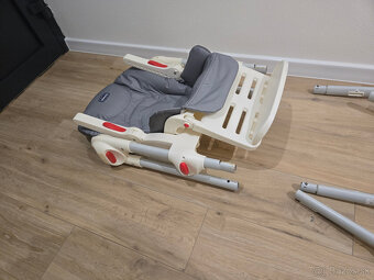 predam detskú stoličku Chicco - 10