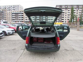 Renault Mégane 1.6 16V Authentique - 10