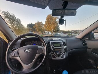 Hyundai i30, 1.4 80kw 2010 - 10