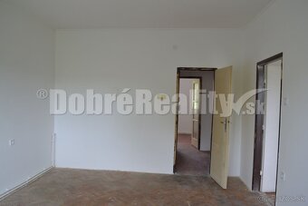 EXKLUZÍVNE Predaj - 3 izbový, veľkometrážny byt za super ce - 10