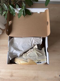 Jordan 4 Retro Off-white [ EU43 ] - 10