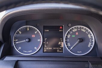 Land Rover Discovery 3.0 SDV6 HSE - 10