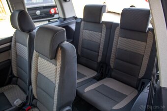 Volkswagen Touran Cross 2.0 TDI Webasto 7 miestne - 10