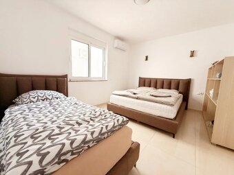 Na predaj –moderný rodinný dom v Ulcinj, Čierna Hora - 10
