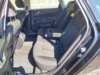 Kia Optima SW 1.7 CRDi Silver - 10