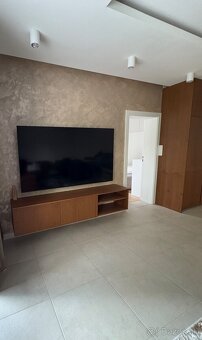 Apartmán s výhľadom na jazero Vinné - 10