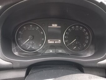 Škoda Fabia II Kombi 1.2 HTP ,51kW. Klima - 10