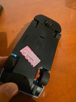 Auto Ninco Ford GT - autíčko na autodráhu - 10