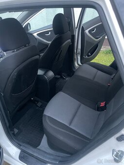 Hyundai i30 CW 1.6 Crdi, 81kw (2014) - 10