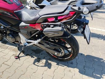 Honda nc750x - 10