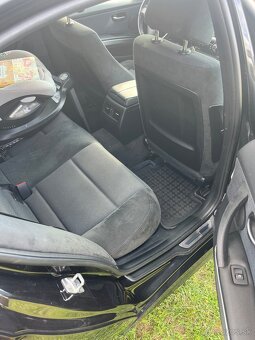 BMW 330xD E90 - 10