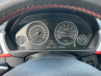 BMW Rad 3 Touring 320i A/T - 10