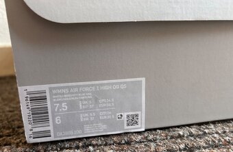 Nike WMNS Air Force 1 High OG QS - 10