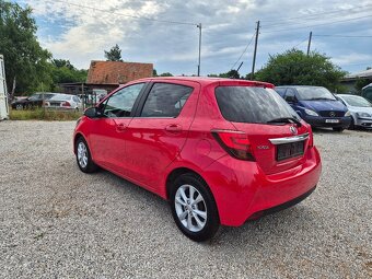 Toyota yaris - 10