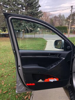 “Aj na splatky” Hyundai IX55 3.0 CRDI 4WD - 10