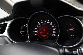 Kia Ceed 1.4 CRDi Silver - 10