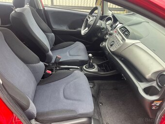 HONDA JAZZ 1.2S, 66kw-90ps, rok4/2009 - 10