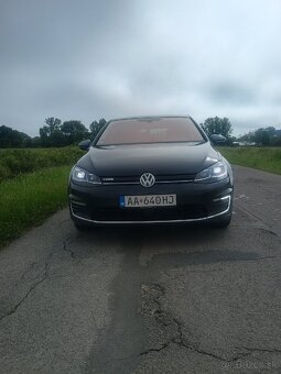 e-golf - 10