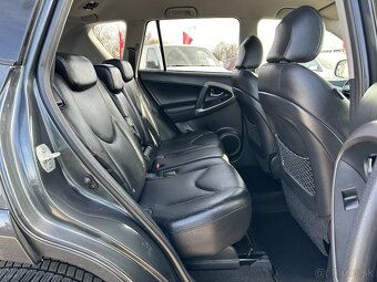 Toyota RAV4 2.2 D-4D 180 X+ - 10