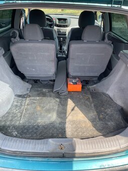 Nissan almera tino 2,2dci 100kw facelift - 10