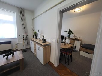 Komplet zariadený tehlový byt s 2 samostatnými izbami… - 10