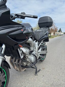 Yamaha FZ6 Fazer - 10