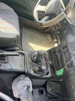 Opel frontera 2.8tdi - 10