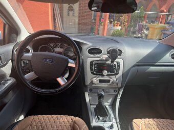 Ford focus mk2 facelift 1.6 benzín 74kw - 10