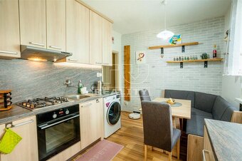 Rezervovaný
TUreality exkluzívne ponúka krásny 3i byt... - 10