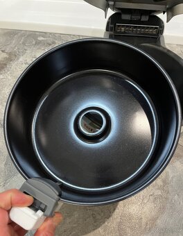 Tefal FZ 700038 ActiFry Teplovzdušná fritéza - 10