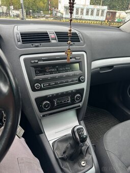 Predám Škoda Octavia 2013 2.0 TDI 81kw common rail - 10