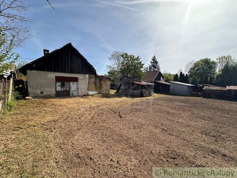 Starý sedliacky dom s veľkým pozemkom v Kolte – ideálna pr - 10