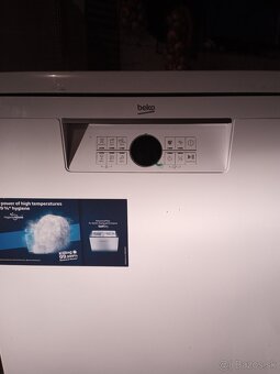 Umývačka riadu beko - 10