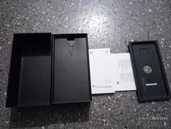 Huawei Mate 20 PRO 6/128. Google - 10