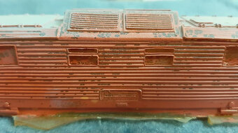 Vláčiky - odliatok skrine S499.2 (263) v mierke H0 - 10