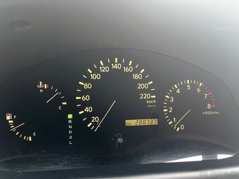 Lexus RX 300 - 10